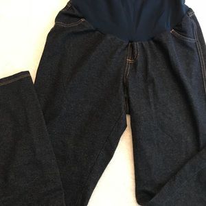 Super Comfy Maternity jeggings Motherhood